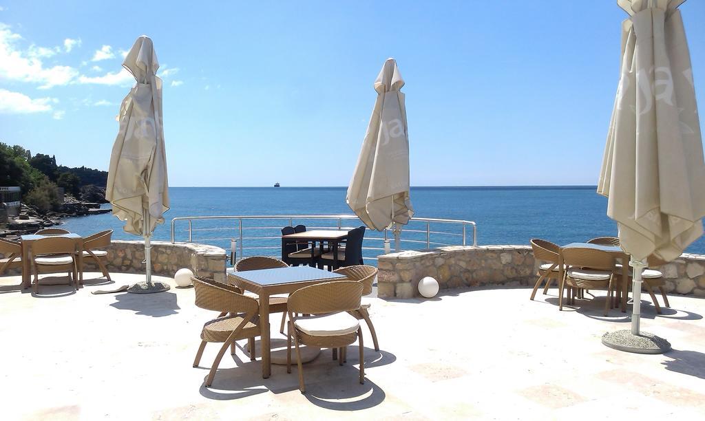 Love Live Hotel Sutomore Dış mekan fotoğraf