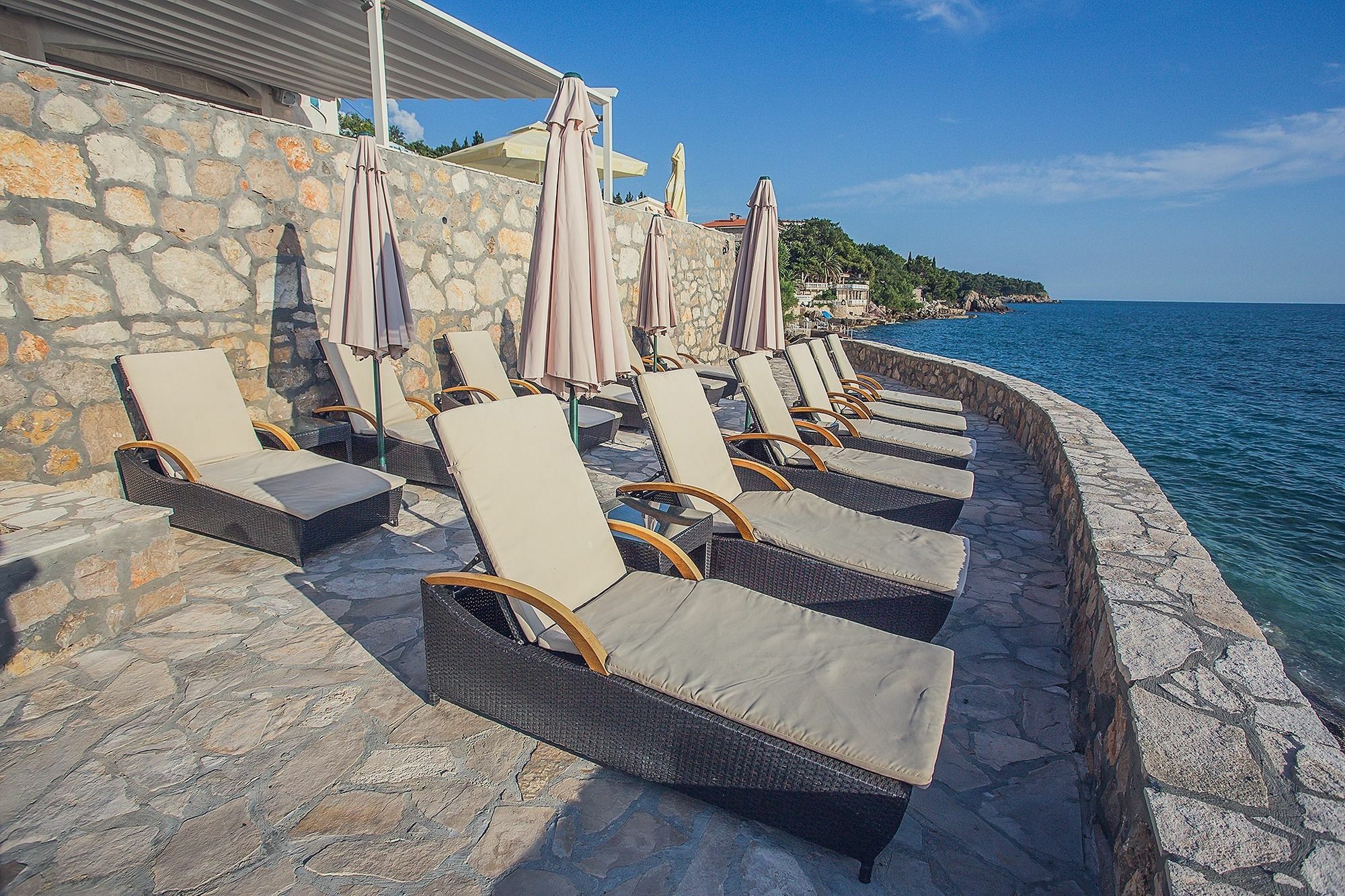 Love Live Hotel Sutomore Dış mekan fotoğraf